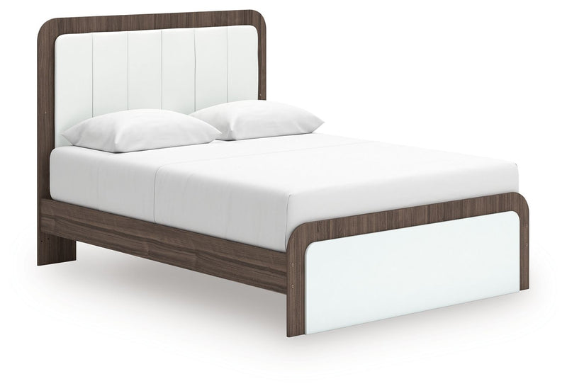 Kendanport - Upholstered Bed