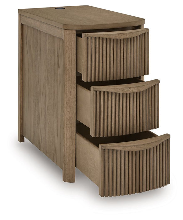 Camdill - Chair Side End Table