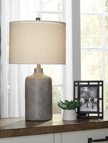 Linus Table Lamp