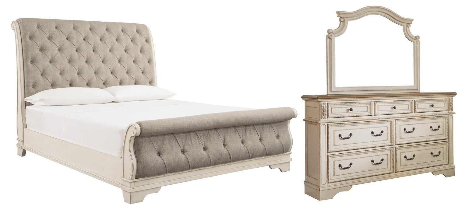 Realyn Bedroom Set