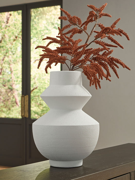 Naveen - Vase